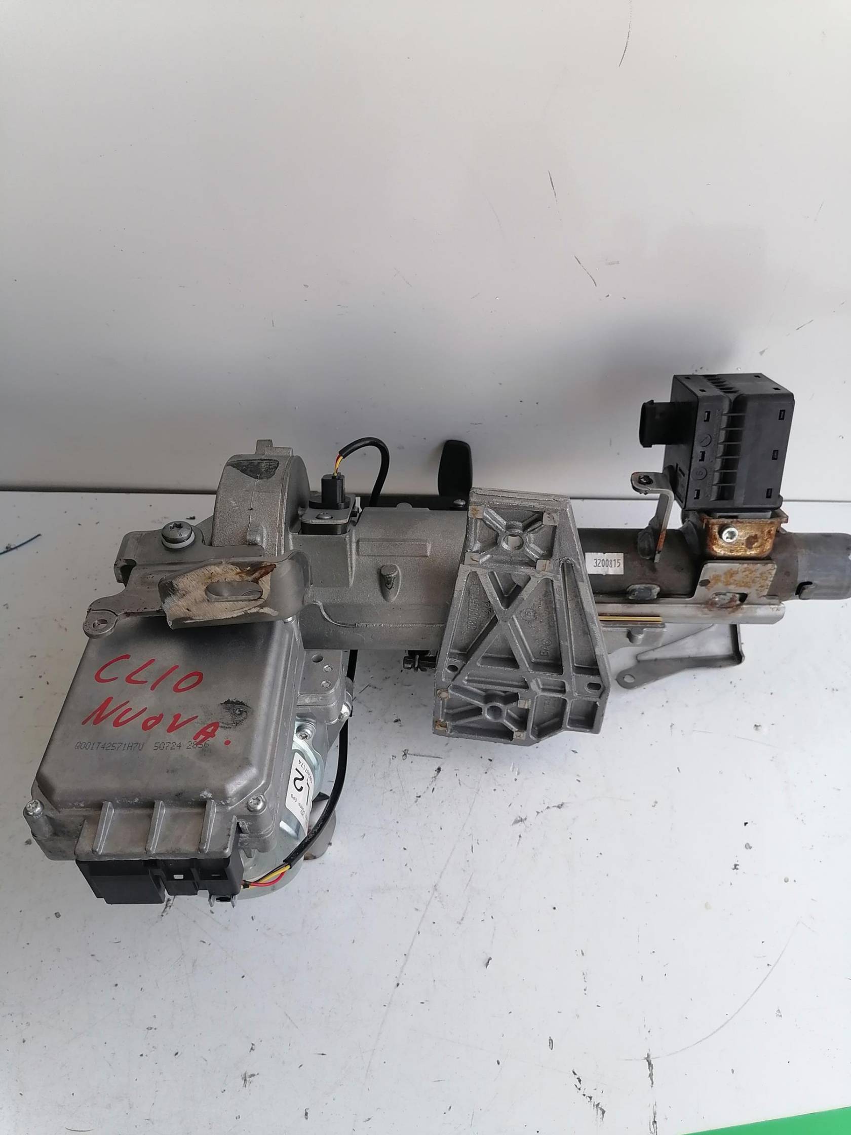 Servosterzo elettronico